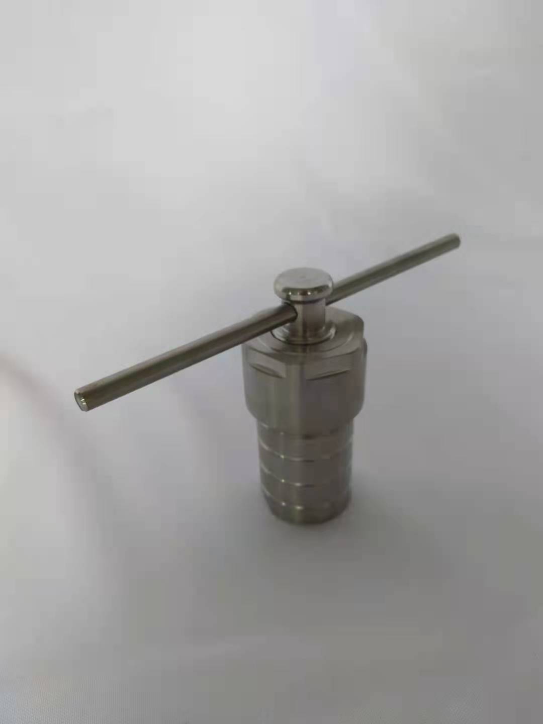水熱合成反應釜的填充度是什么？填充多少合適呢？